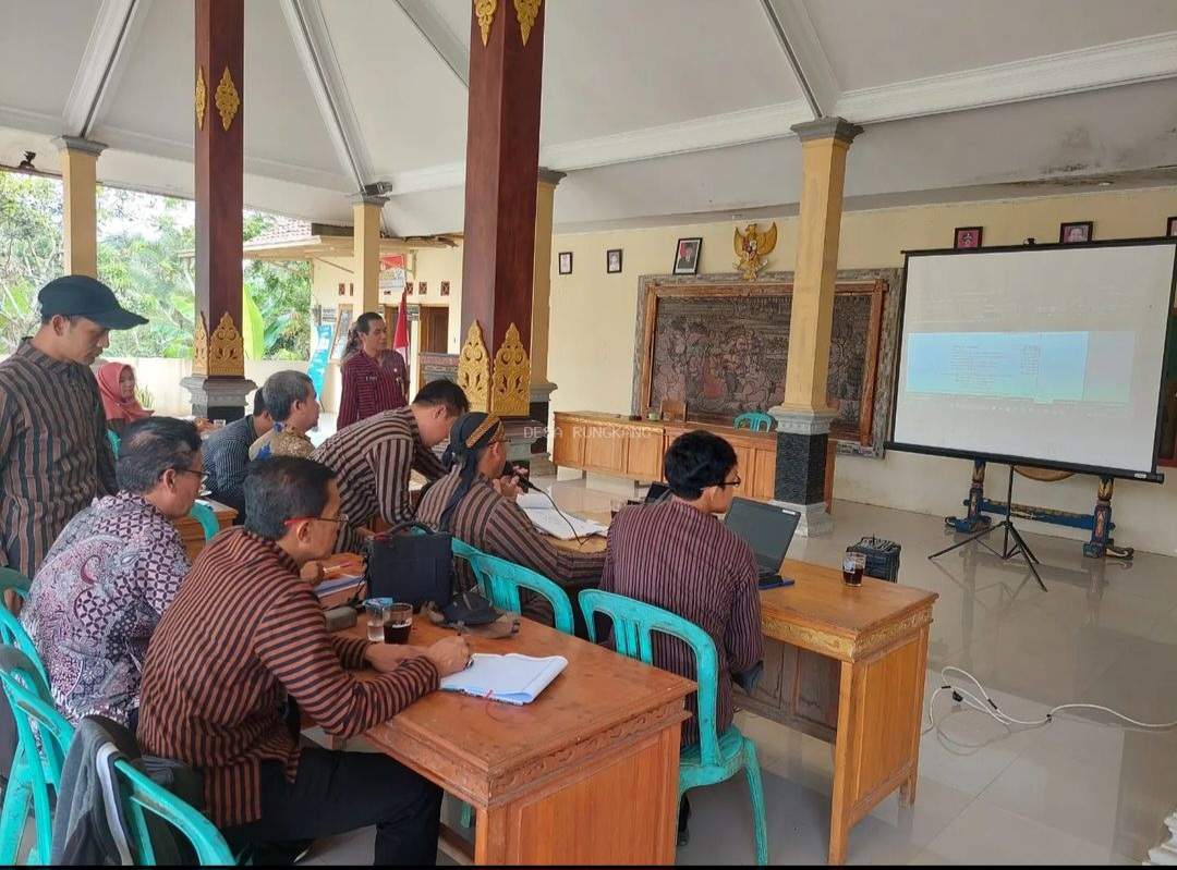Evaluasi Rancangan Peraturan Desa tentang APBD Desa Tahun 2024