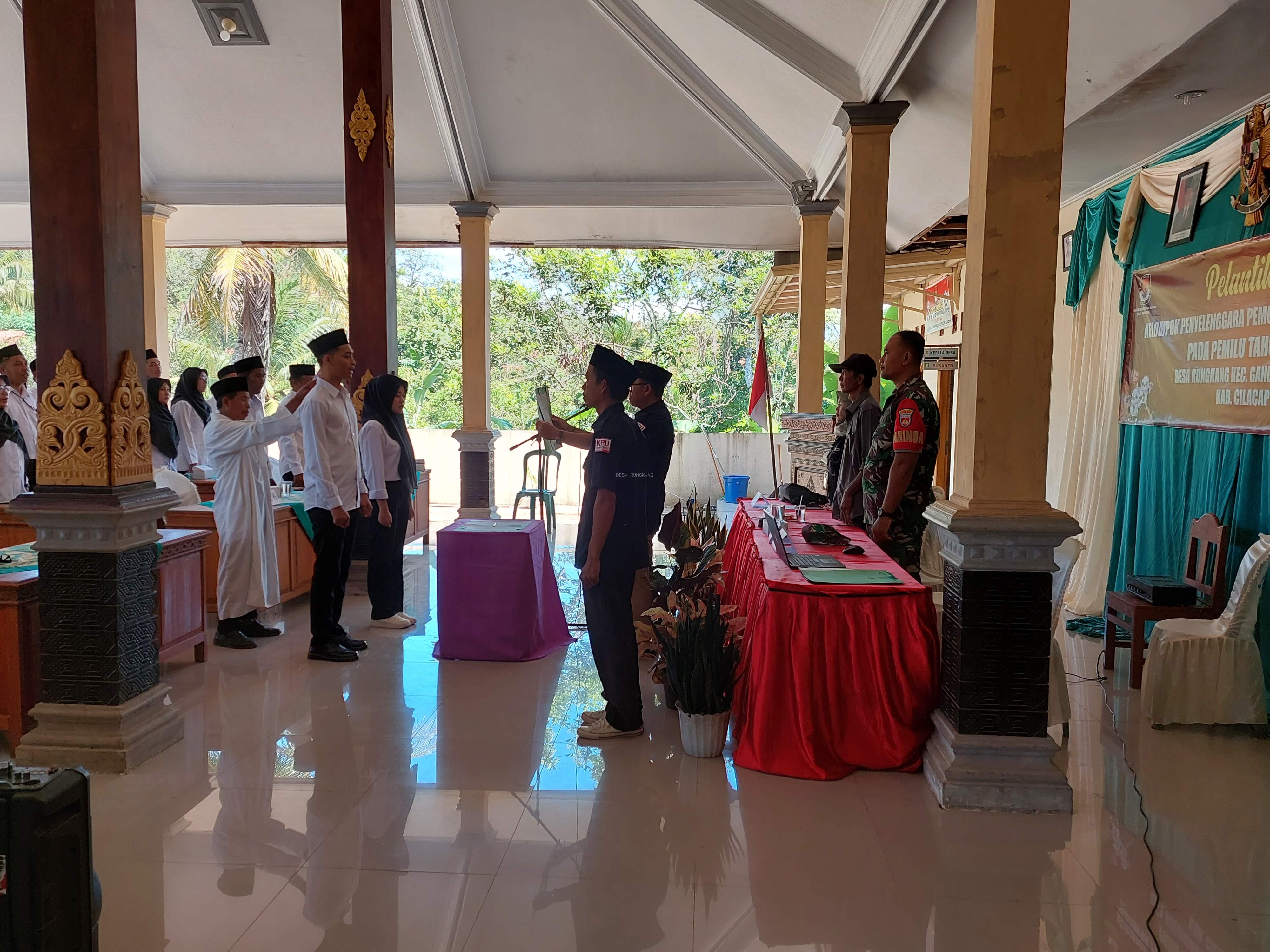 Pelantikan Anggota KPPS Pemilu tahun 2024
