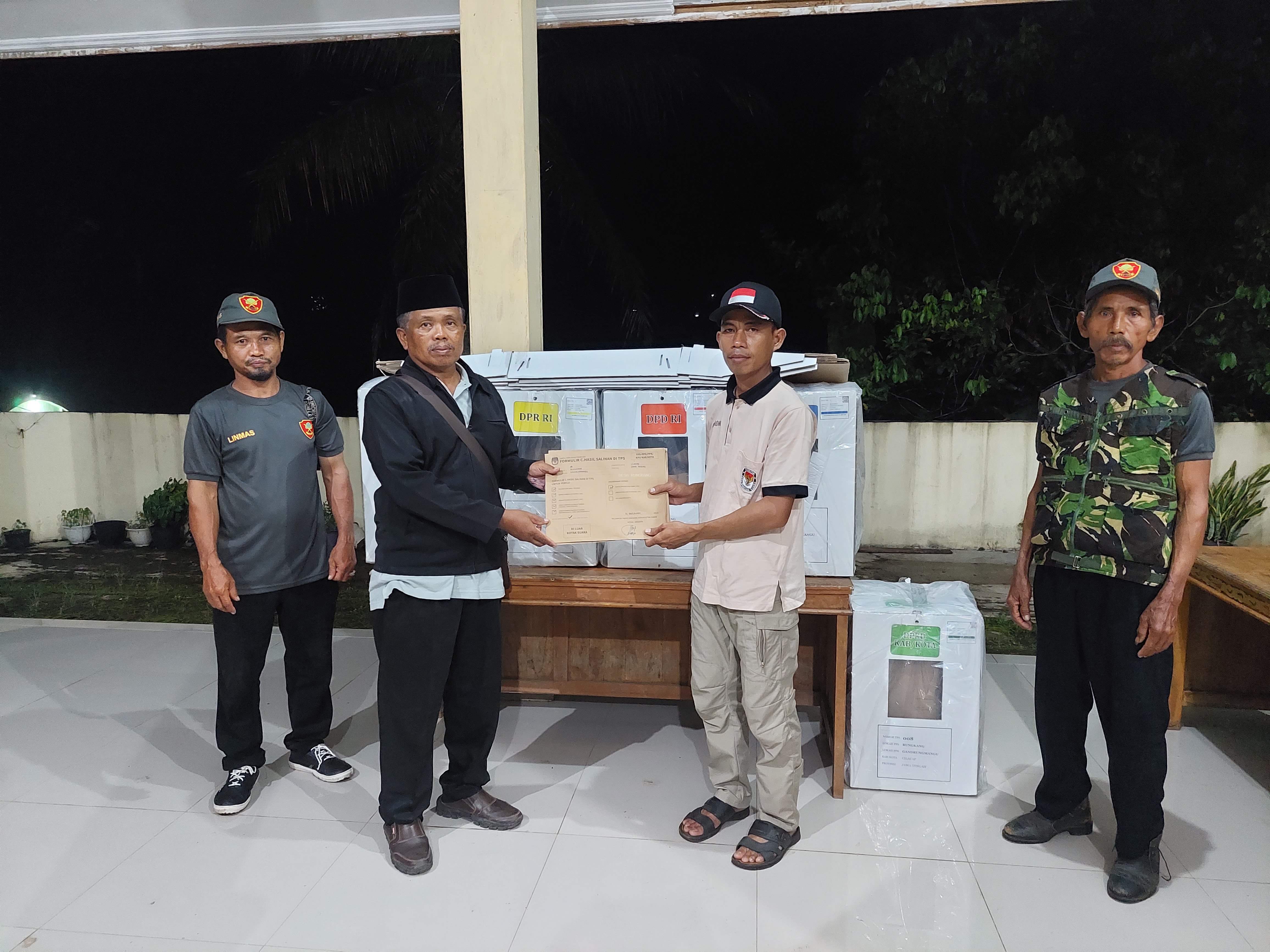 Pergi Pagi Pulang Pagi Demi Pesta Demokrasi