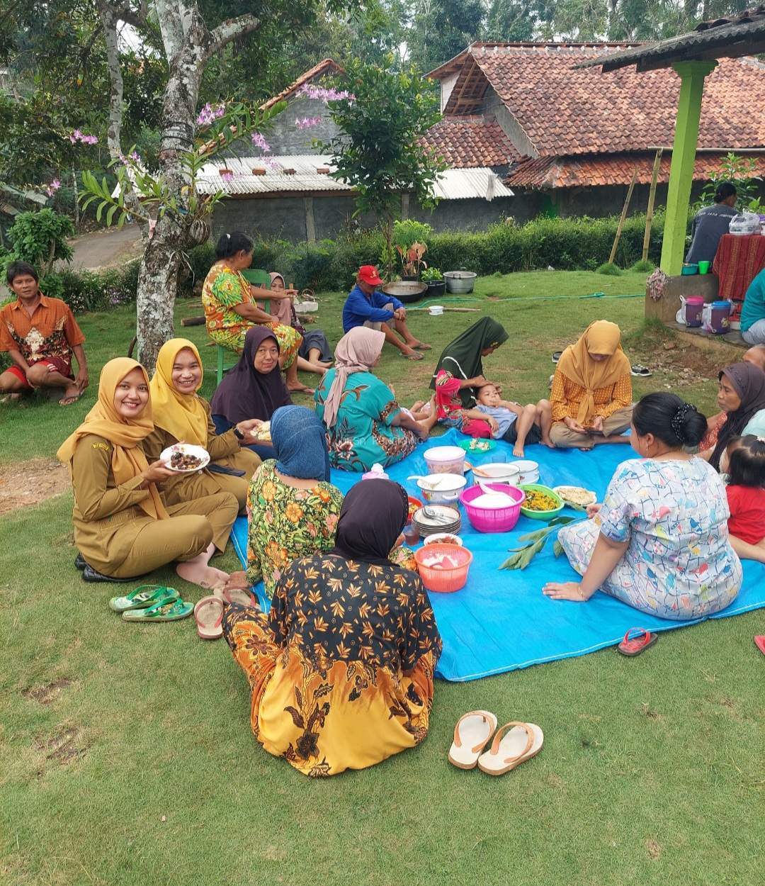 Sedekah Bumi Warga Rt 001 Rw 001