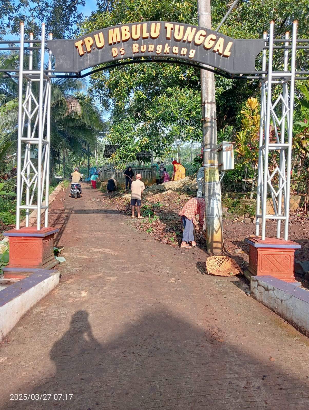 KERJA BHAKTI MENJELANG HARI RAYA IDUL FITRI 1 SYAWAL 1446 H