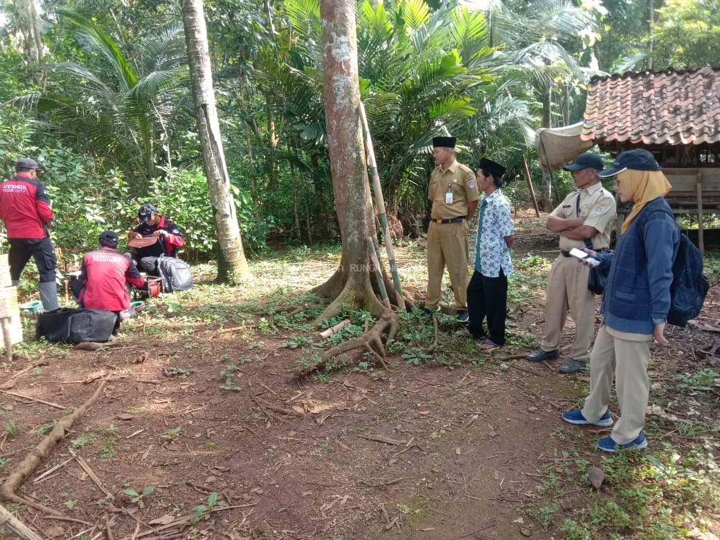 PROSES PELAKSANAAN GEO LISTRIK DARI TIM BANDUNG
