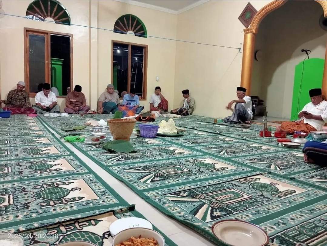 Tarawih Keliling (Tarkhim) Perangkat Desa Rungkang