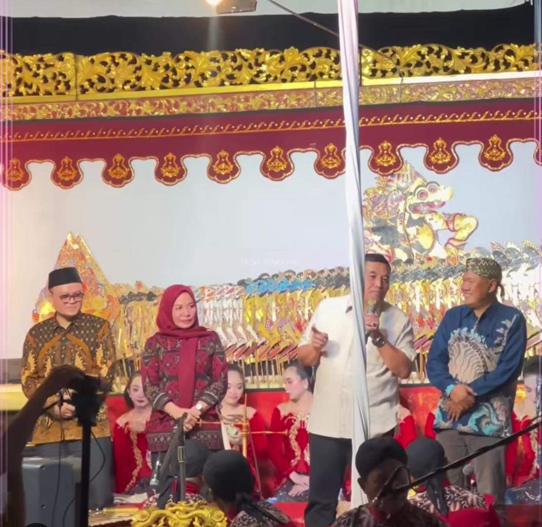 Pagelaran Wayang Kulit dalam Rangka Festifal Kesenian tahun 2025